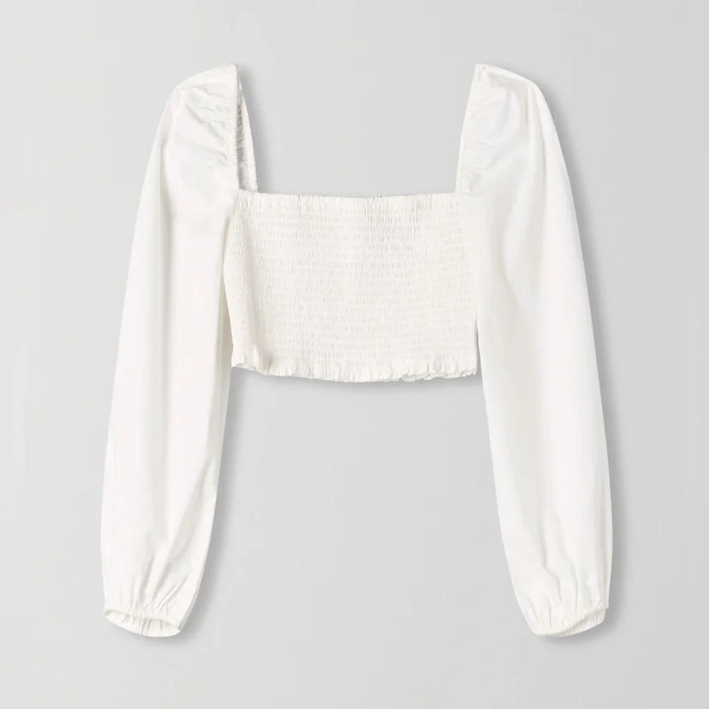 Aritzia Wilfred Smocked cropped off-the-shoulder blouse